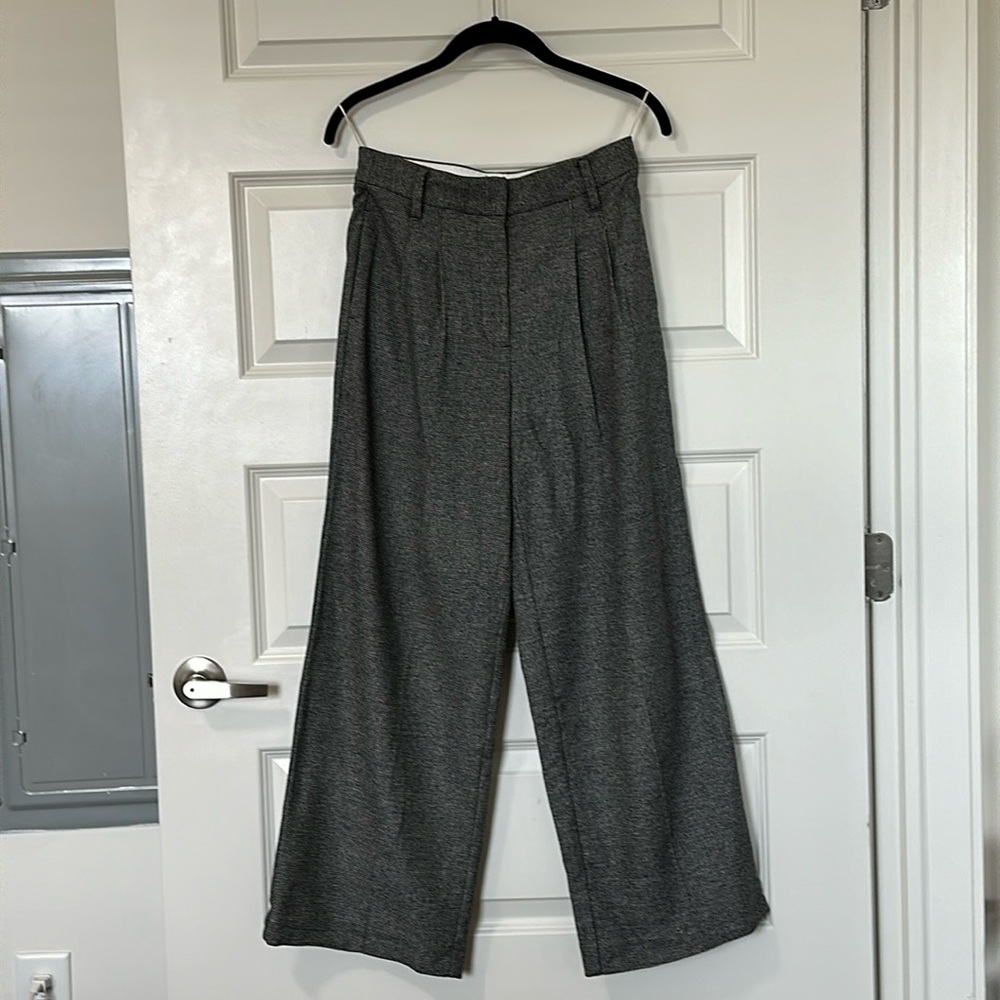 Aritizia Wilfred The Effortless Pant Size 2 Short